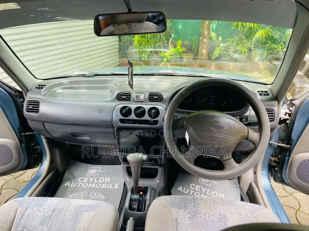 Nissan March K11 2000 Car (Used)