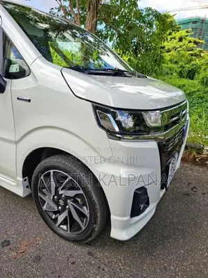 Suzuki Wagon R Custom ZX 2025 Car (Used)
