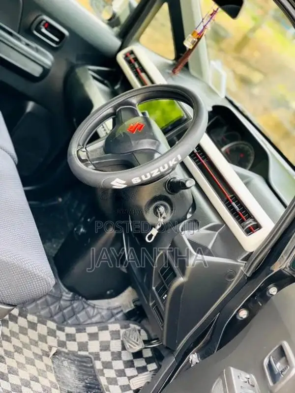 Suzuki Wagon R FZ 2017 Car (Used)
