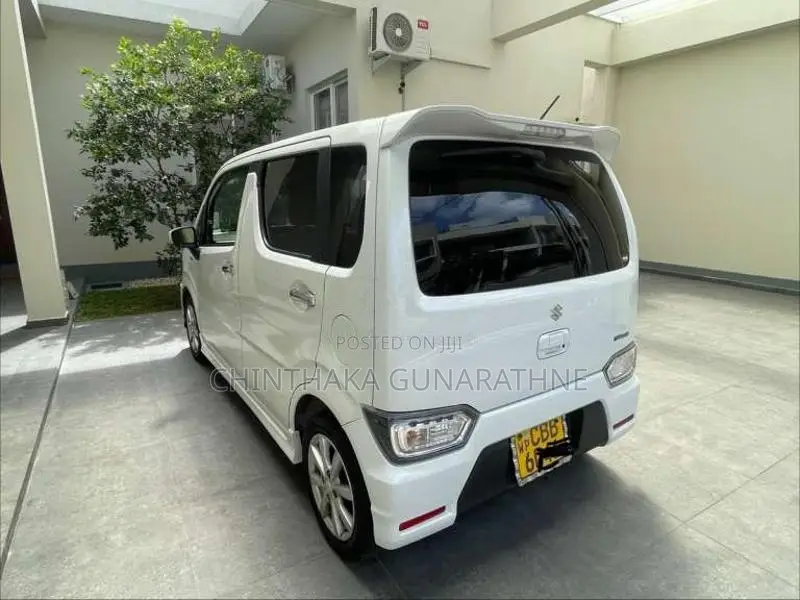 Suzuki Wagon R Stingray 2018 Car (Used)