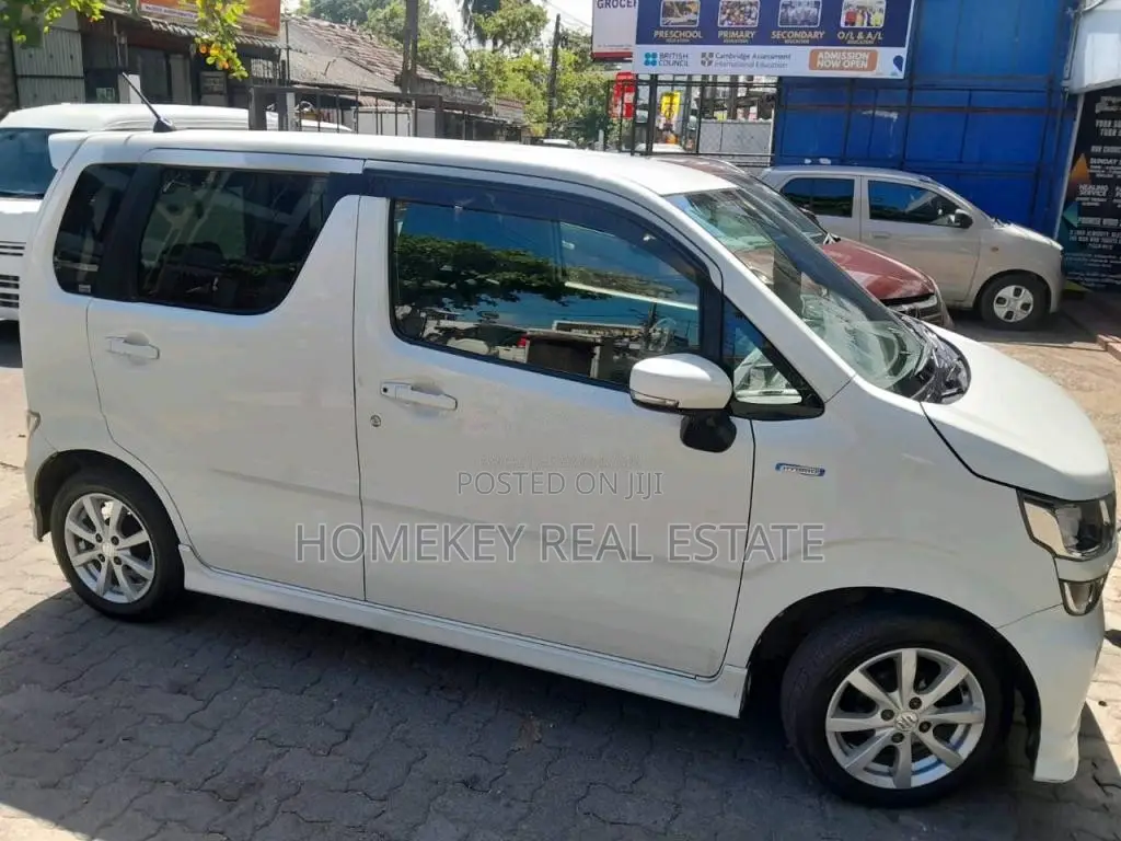 Suzuki Wagon R Stingray 2018 Car (Used)