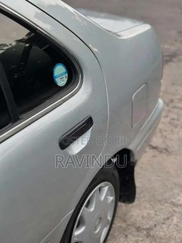 Nissan Sunny FB14 2001 Car (Used)