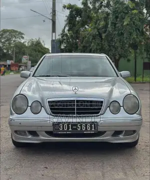 Mercedes-Benz W210 Elegance 2001 Car (Used)