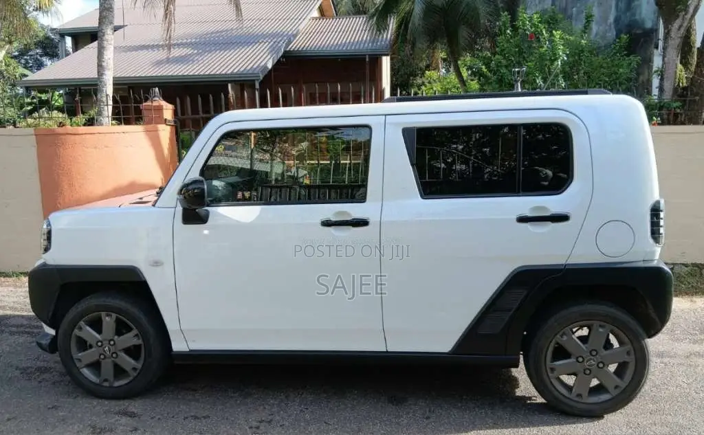 Daihatsu TAFT G Dark Crome 2023 Car (Used)