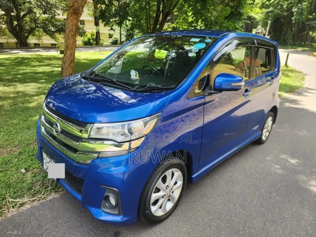 Nissan Dayz Highway Star 2016 Car (Used)