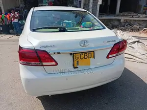 Toyota Premio 2018 Car (Used)