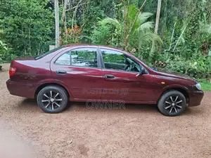 Nissan N16 Sunny 2002 Car (Used)