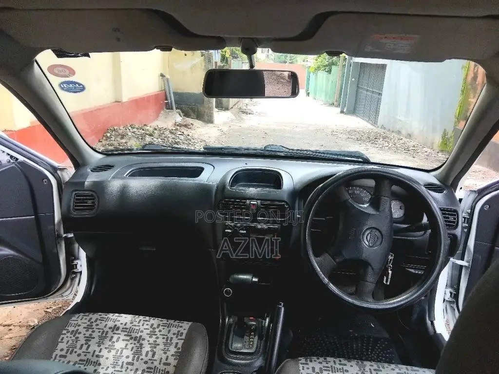 Nissan VY11 2004 Car (Used)