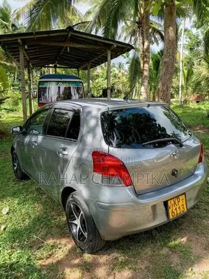 Toyota Vitz 2009 Car (Used)