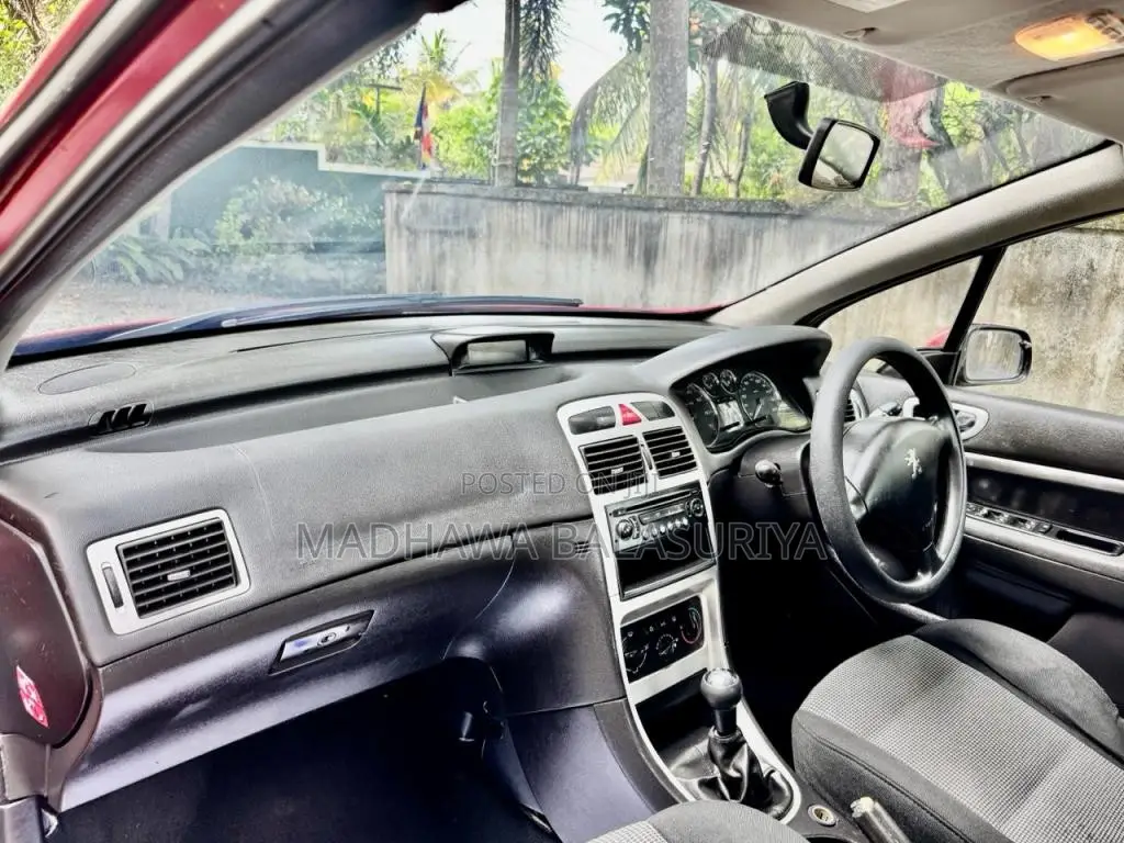 Peugeot 307 2006 Car (Used)