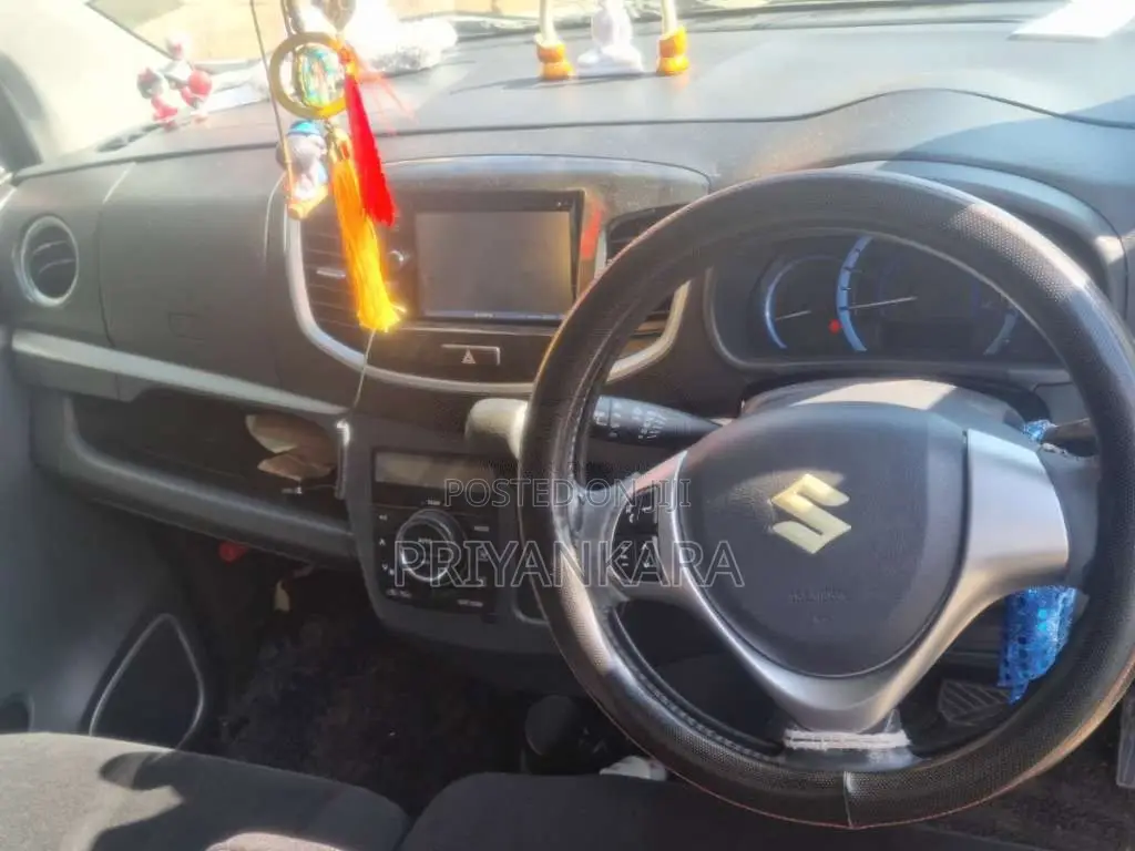 Suzuki Wagon R Stingray 2016 Car (Used)