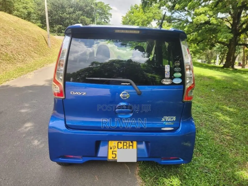 Nissan Dayz Highway Star 2016 Car (Used)