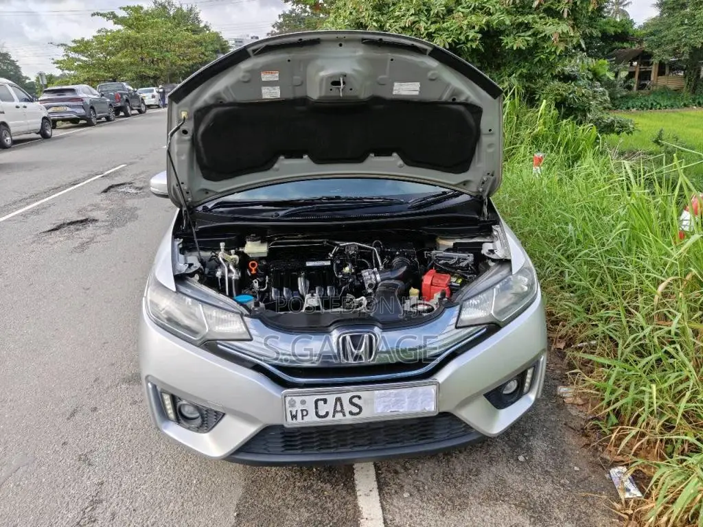 Honda Fit GP5 L Grade 2015 Car (Used)