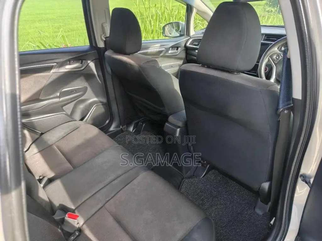 Honda Fit GP5 L Grade 2015 Car (Used)