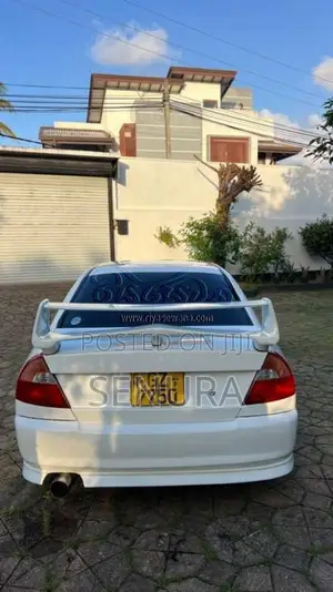 Mitsubishi Lancer 1999 Car (Used)
