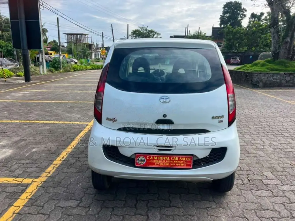 Tata Nano 2016 Car (Used)