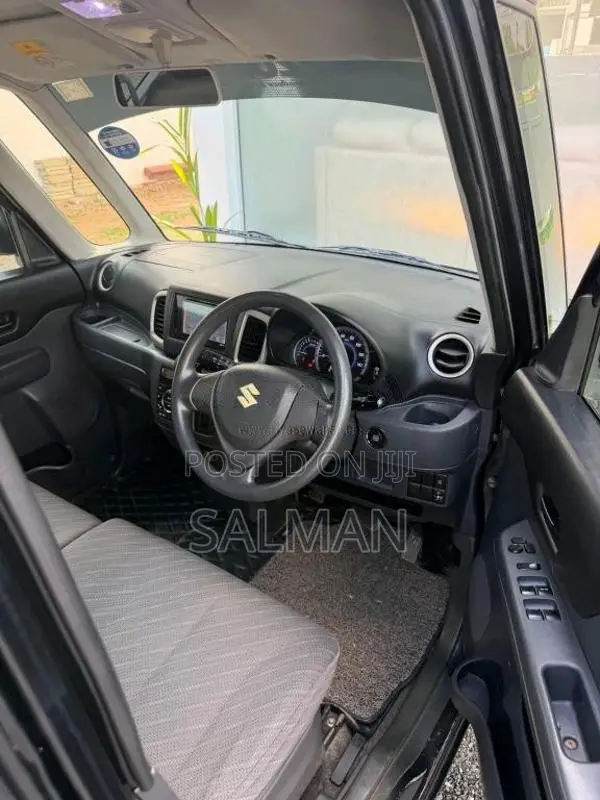 Suzuki Spacia 2015 Car (Used)