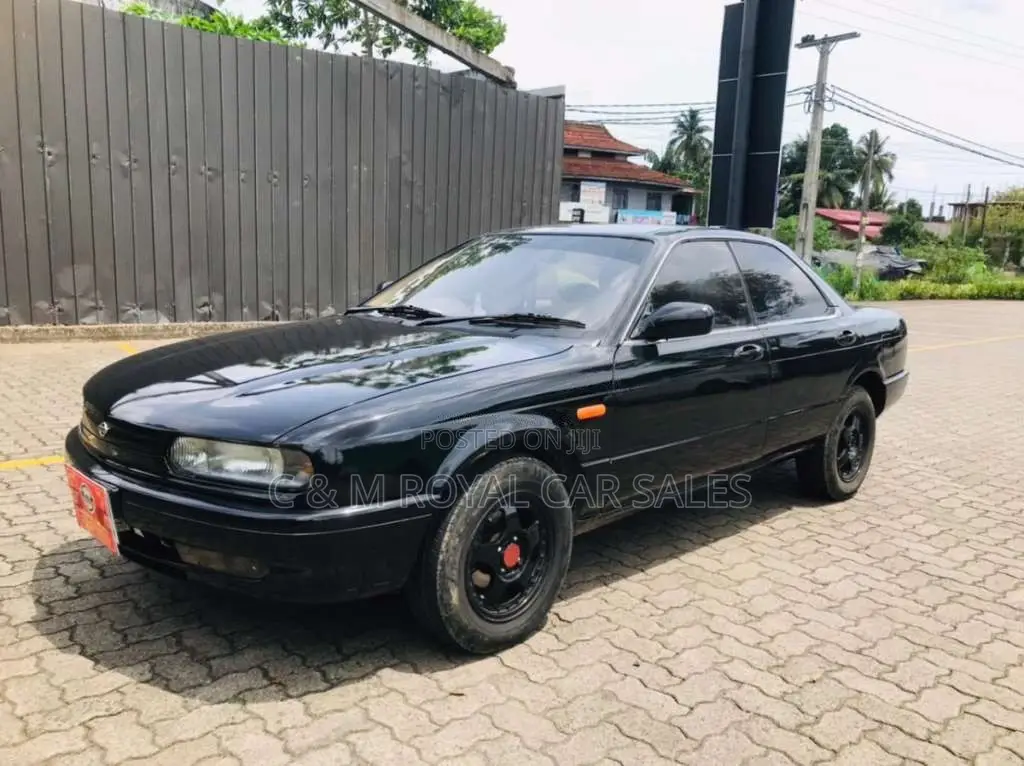 Nissan Presea 1990 Car (Used)
