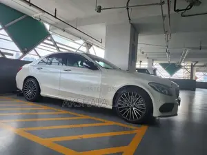 Mercedes-Benz C300 2014 Car (Used)