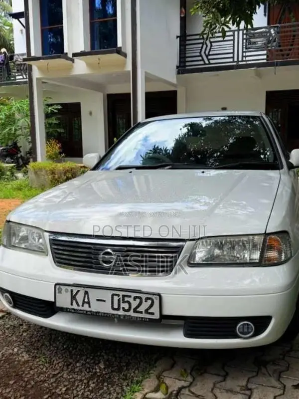 Nissan FB15 2002 Car (Used)
