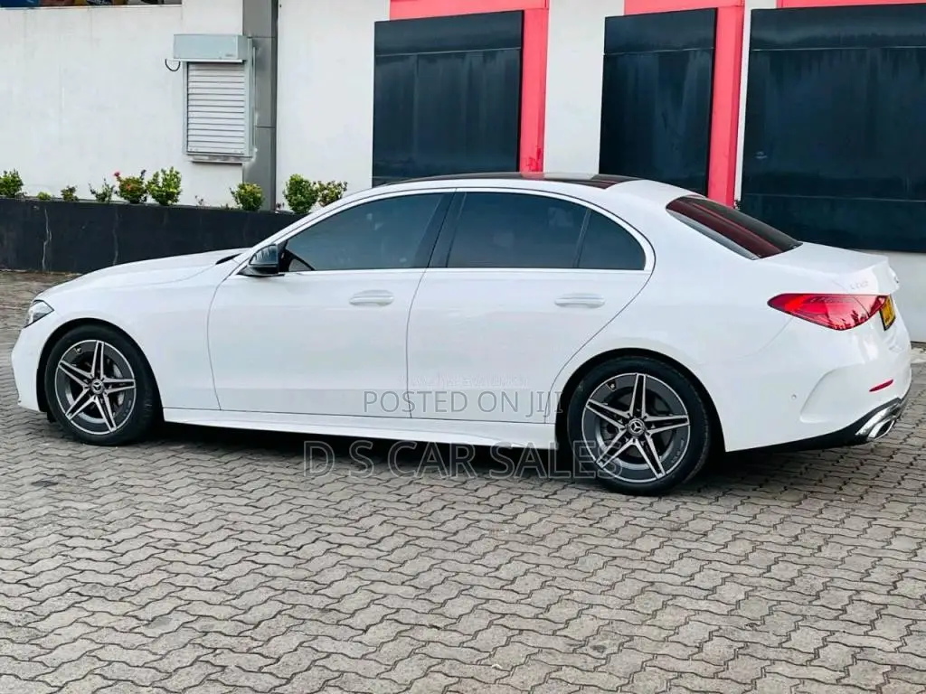 Mercedes-Benz C200 AMG Premium Plus 2023 Car (Used)