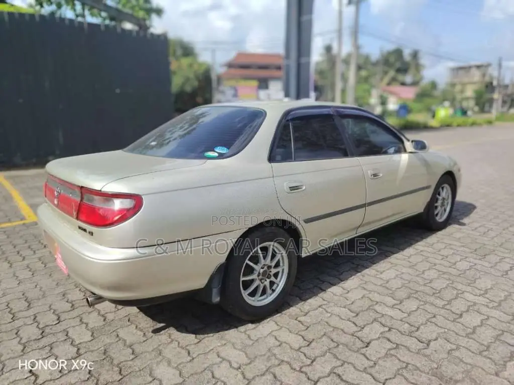 Toyota Carina 1996 Car (Used)