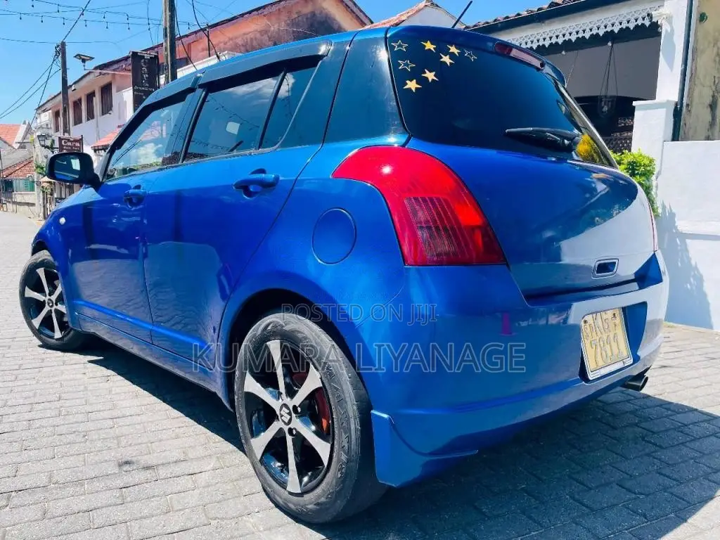 Suzuki Swift 2005 Car (Used)