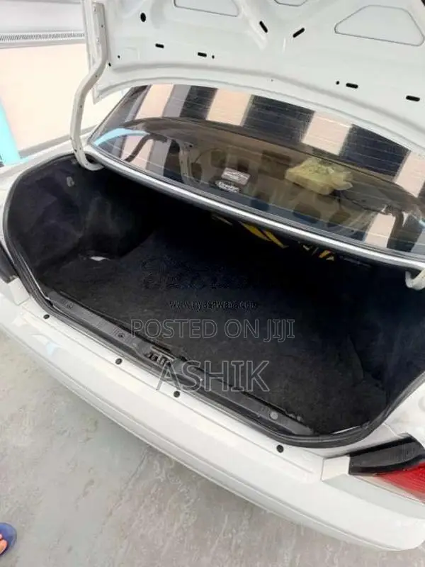 Nissan FB15 2002 Car (Used)