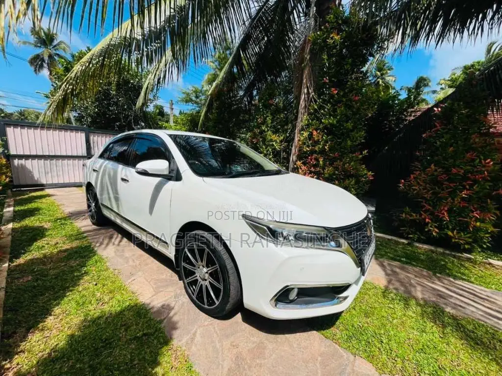 Toyota Premio 2016 Car (Used)