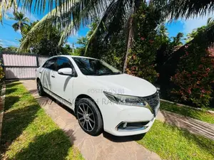 Toyota Premio 2016 Car (Used)