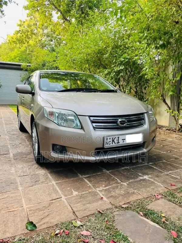 Toyota Axio 2010 Car (Used)