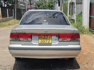 Nissan FB15 2001 Car (Used)