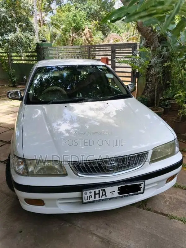 Nissan FB15 2000 Car (Used)