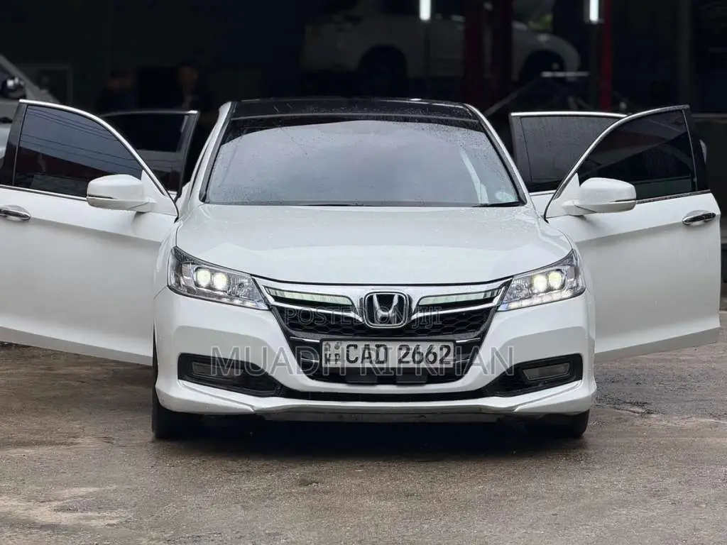 Honda Accord 2013 Car (Used)