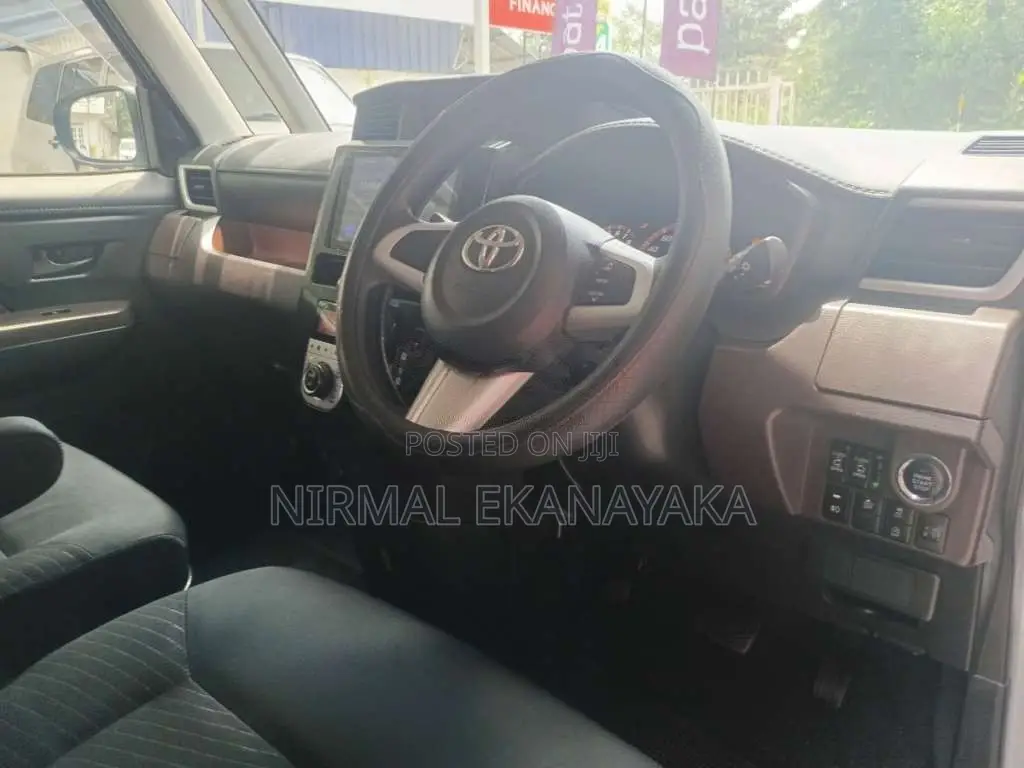Toyota Roomy 2018 Car (Used)