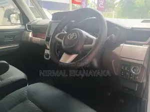 Toyota Roomy 2018 Car (Used)