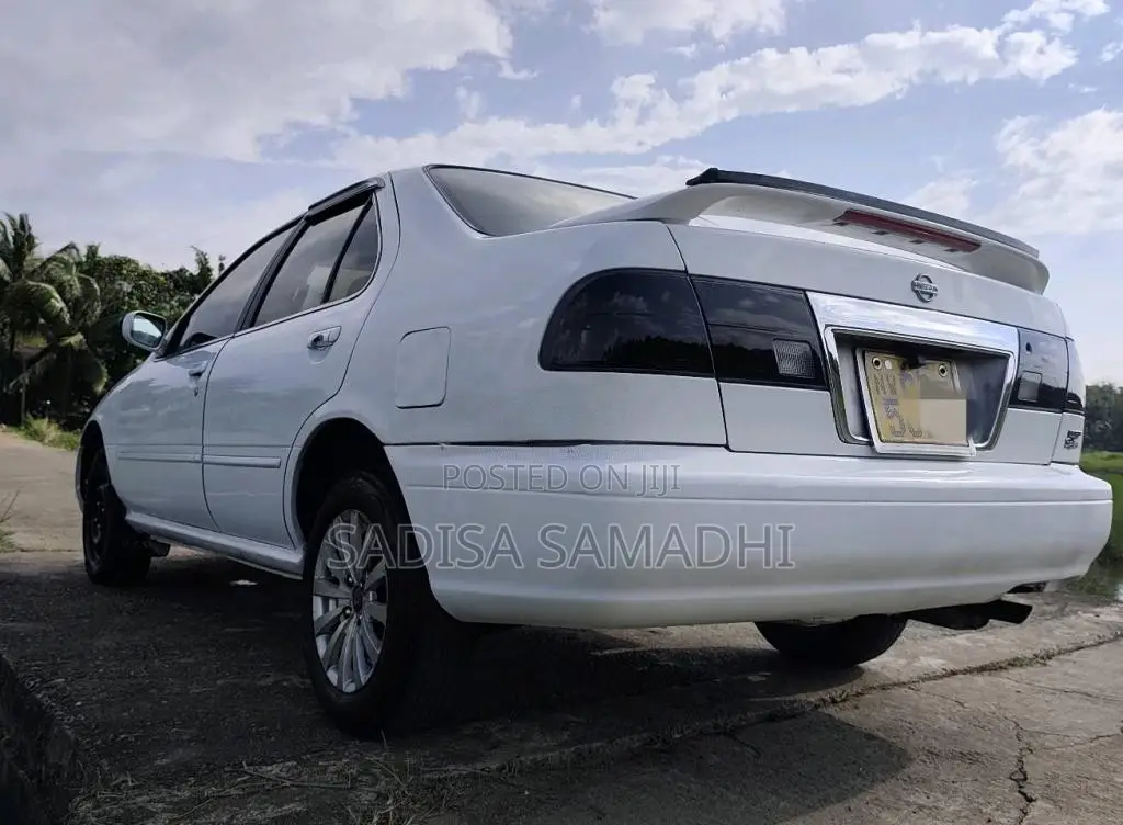 Nissan Super Saloon 1997 Car (Used)