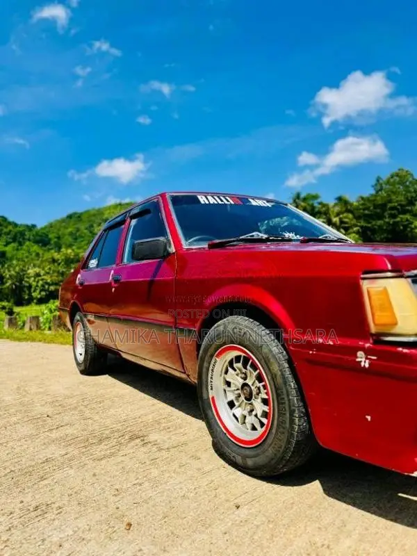 Mitsubishi Lancer Box 1980 Car (Used)