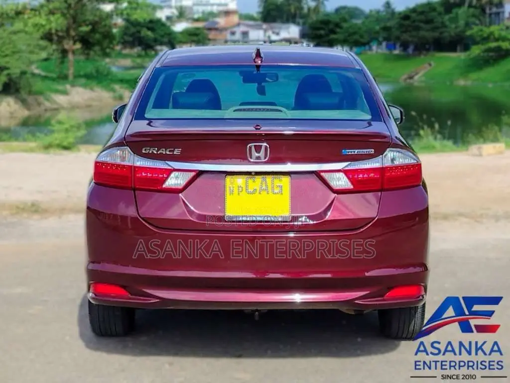 Honda Grace EX 2015 Car (Used)