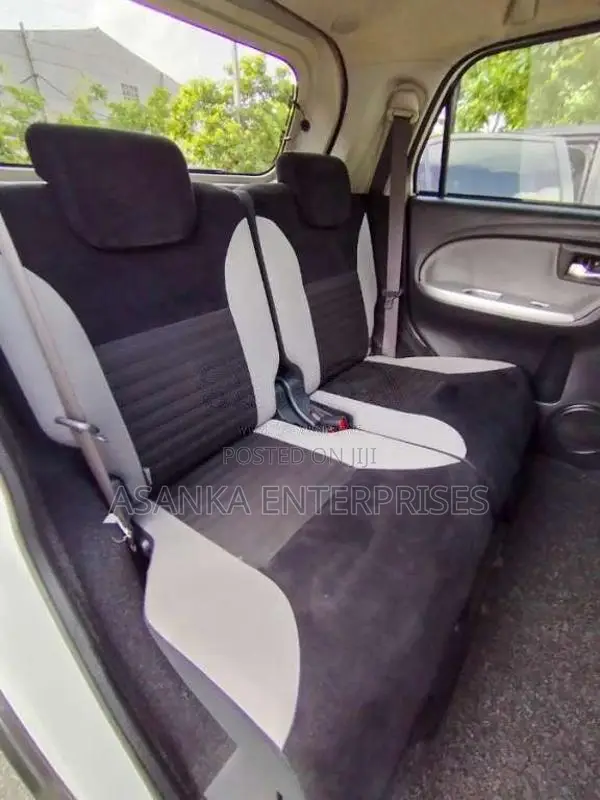 Daihatsu Cast 2017 Car (Used)