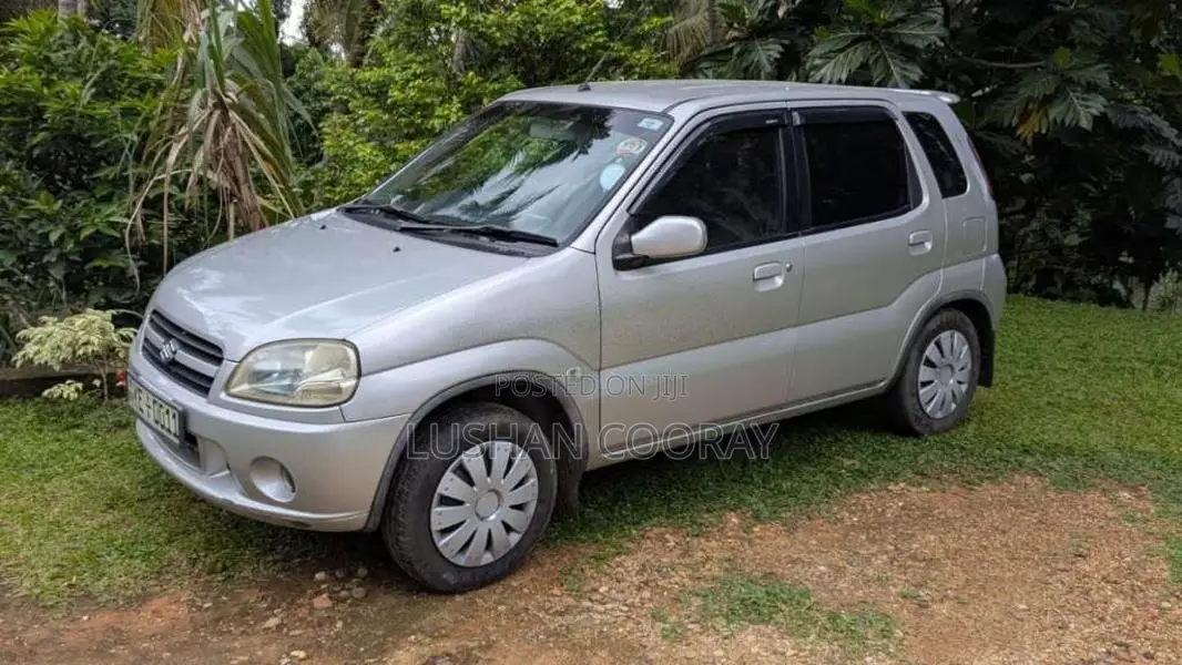 Suzuki Swift 2004 Car (Used)