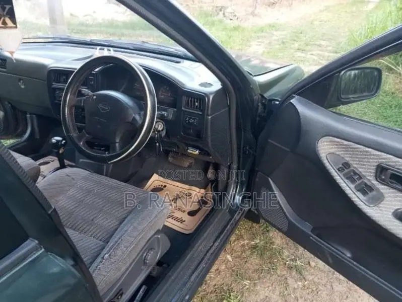 Nissan Wingroad Y10 1998 Car (Used)