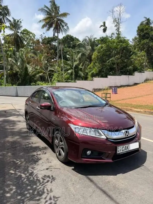 Honda Grace Ex 2015 Car (Used)