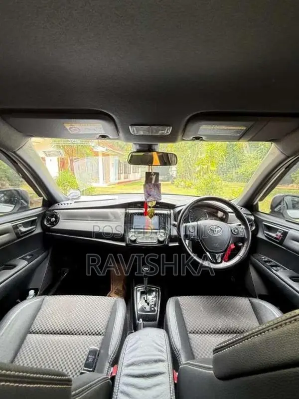 Toyota Axio Wxb 2016 Car (Used)