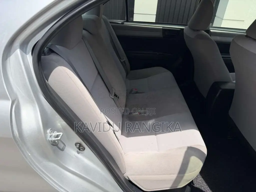 Toyota Axio 2014 Car (Used)