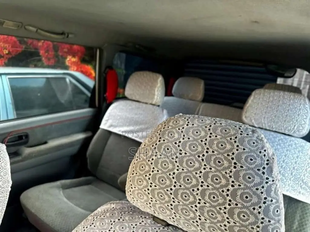 Hyundai Trajet G 2004 Car (Used)