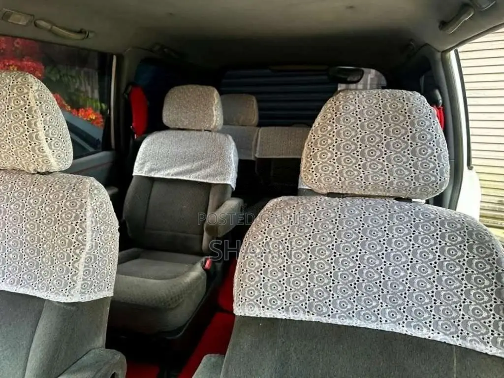 Hyundai Trajet G 2004 Car (Used)
