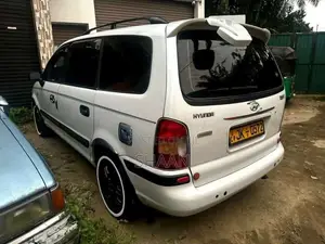 Hyundai Trajet G 2004 Car (Used)