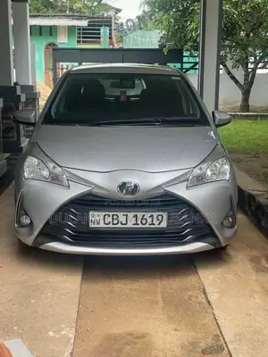 Toyota Vitz Safety Edition 2017 Car (Used)