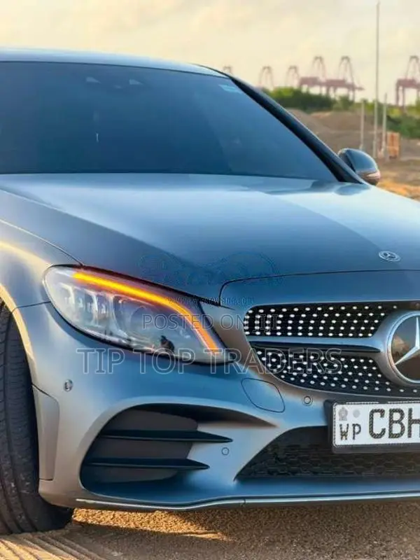 Mercedes-Benz C200 2019 Car (Used)
